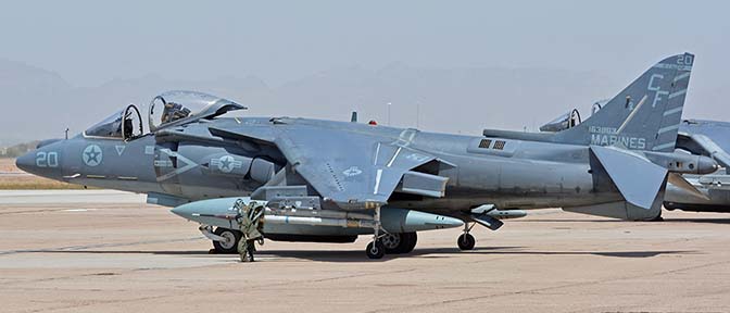 McDonnell-Douglas AV-8B Harrier BuNo 163883 #20, VMA-211 Avengers